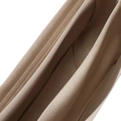 THE BOLD LOVE SHOULDER BAG